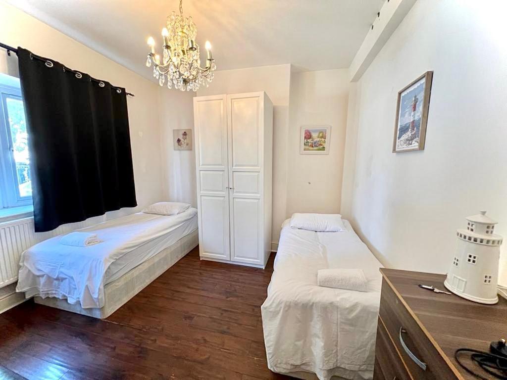 Canary Wharf Holiday Rooms Лондон Экстерьер фото